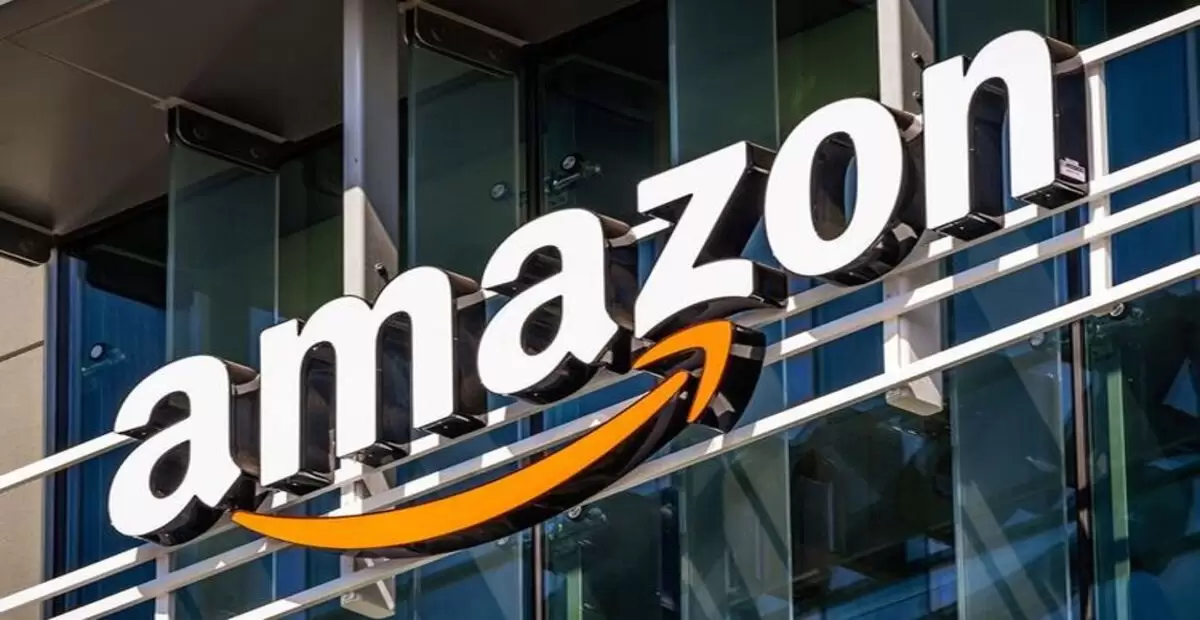 Amazon Weighs Cutting USPS Delivery Partnership